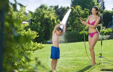 Prysznic ogrodowy, natrysk na działkę - jaki wybrać?